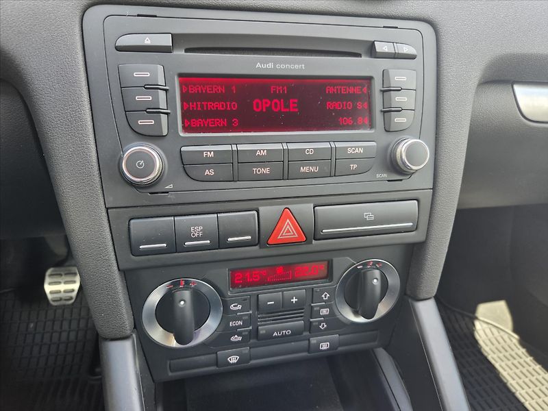 Audi S3 2,0 TFSi 195kW Quattro  6M/T Q - fotka 11 z 15