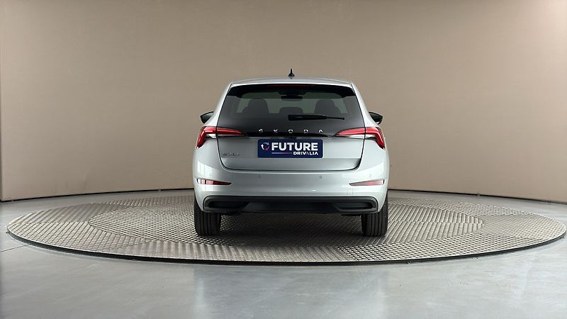 Škoda Scala 1.0 TSI Style - fotka 5 z 25