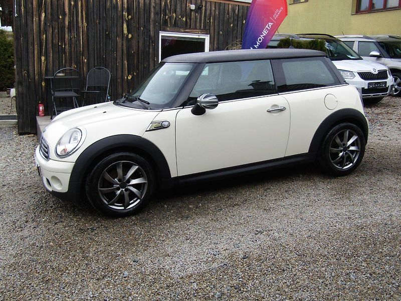Mini One (2009) 1.4 16v 55kW  NOVÁ SPOJKA - fotka 2 z 33