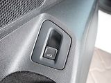 Volkswagen Passat (2018) Highline 2.0 TDI, Automat - náhled 27