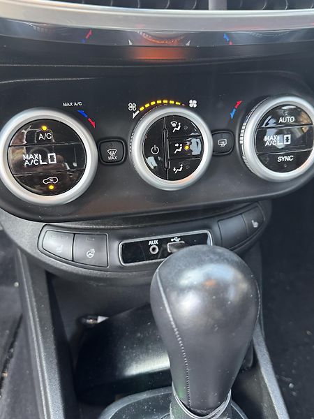 Fiat 500X (2016) Fiat 500X 1.4 Turbo Automat - fotka 9 z 11