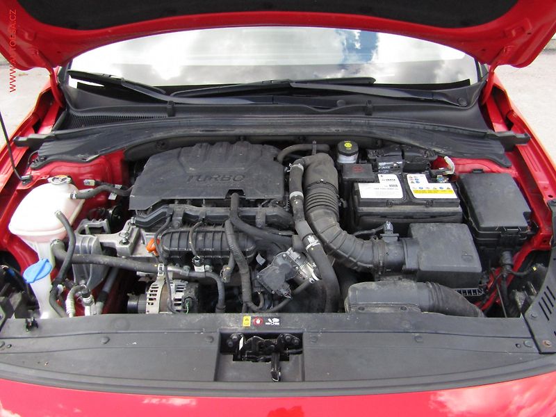Hyundai i30 (2023) 1.0 T-GDi, ČR, servis.kniha - fotka 21 z 21
