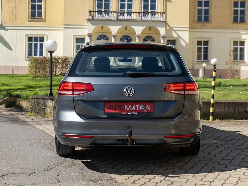 Volkswagen Passat 1.4 TSI 110 kW DSG Kamera Tažn - fotka 7 z 35