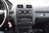 Volkswagen Touran 1,6 TDI 77KW BIXENON TAŽNÉ - náhled 29