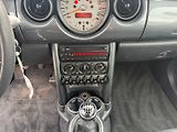 Mini Cooper (2003) One 1.6i 66kW - náhled 18