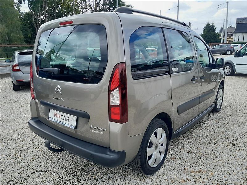 Citroën Berlingo 1,6 HDI 84kW - fotka 7 z 42
