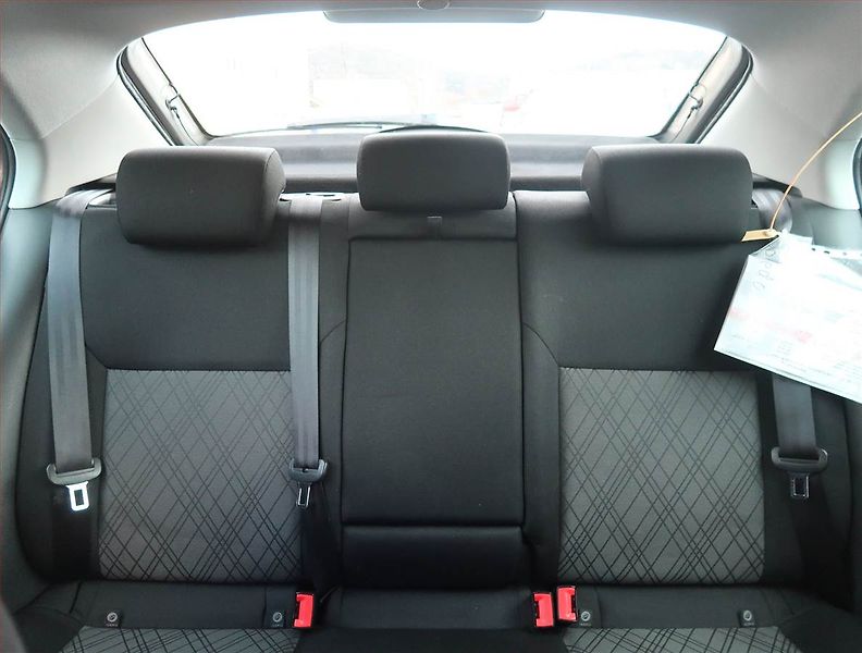 Seat Toledo (2018) 1.0 TSI, Tempomat - fotka 10 z 16