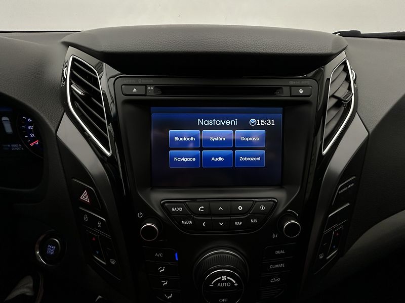 Hyundai i40 2.0 GDI Experience - fotka 23 z 28