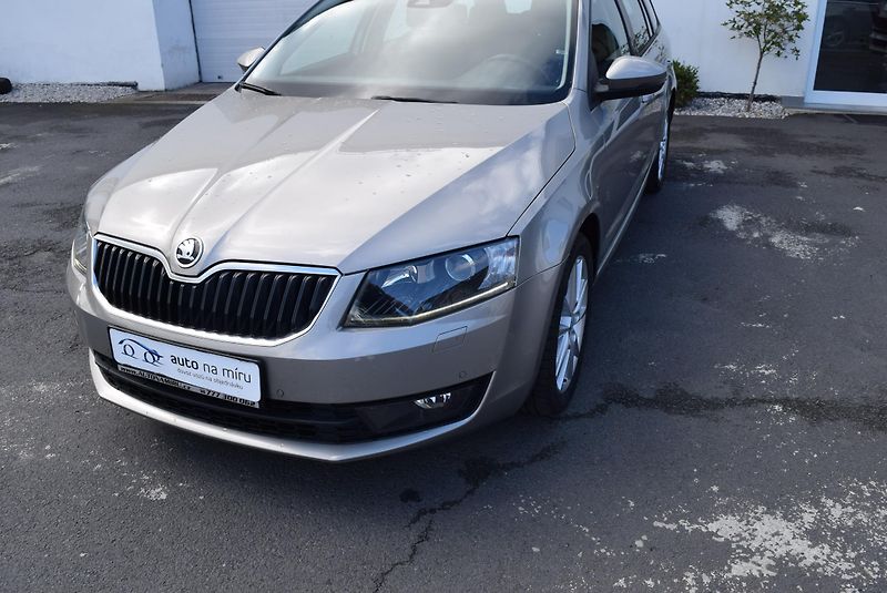 Škoda Octavia (2017) 1.4TSI 110kwSTYLE XEN TAŽ NAVI - fotka 2 z 45