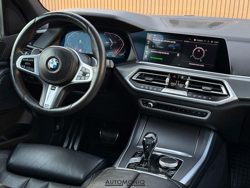 BMW X5 (2020) xDrive30d M Sport Vzduchový p. - fotka 18 z 32