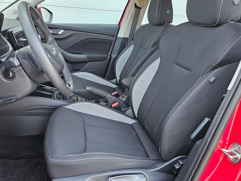 Škoda Kamiq (2025) SELEC TSI 85/1.0 M6F - fotka 12 z 27