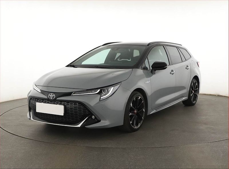 Toyota Corolla (2021) GR Sport 2.0 Hybrid - fotka 2 z 19