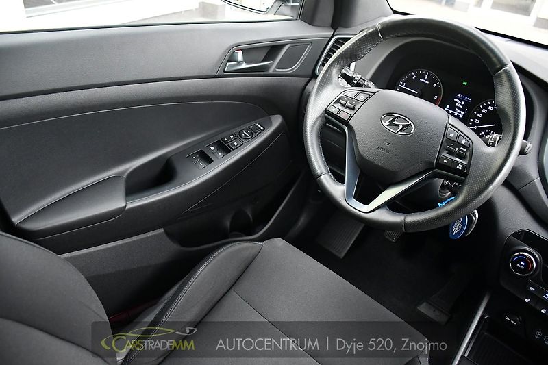 Hyundai Tucson 1.7CRDi 85kW ČR 1.MAJ 2xPNEU - fotka 23 z 54