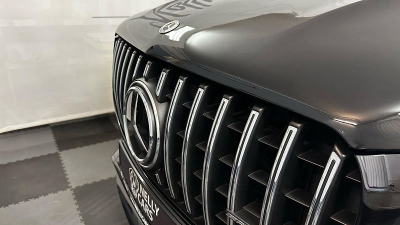 Mercedes-Benz GLS 63 AMG / TOP VÝBAVA  - fotka 22 z 80