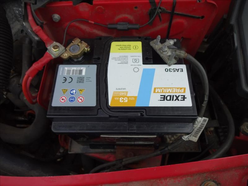 Dacia Sandero 1,4i 55kW - fotka 39 z 39