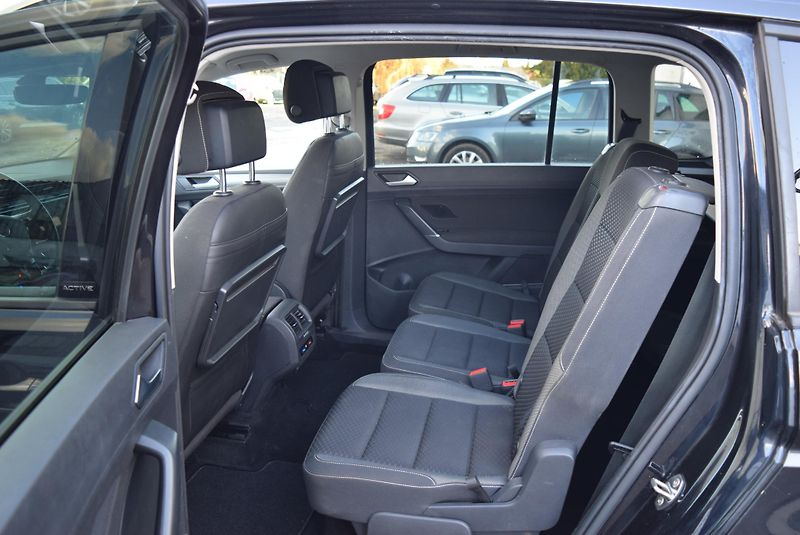 Volkswagen Touran (2021) 1.5TSI 110kw ACTIVE 7 MÍST NAV - fotka 13 z 41