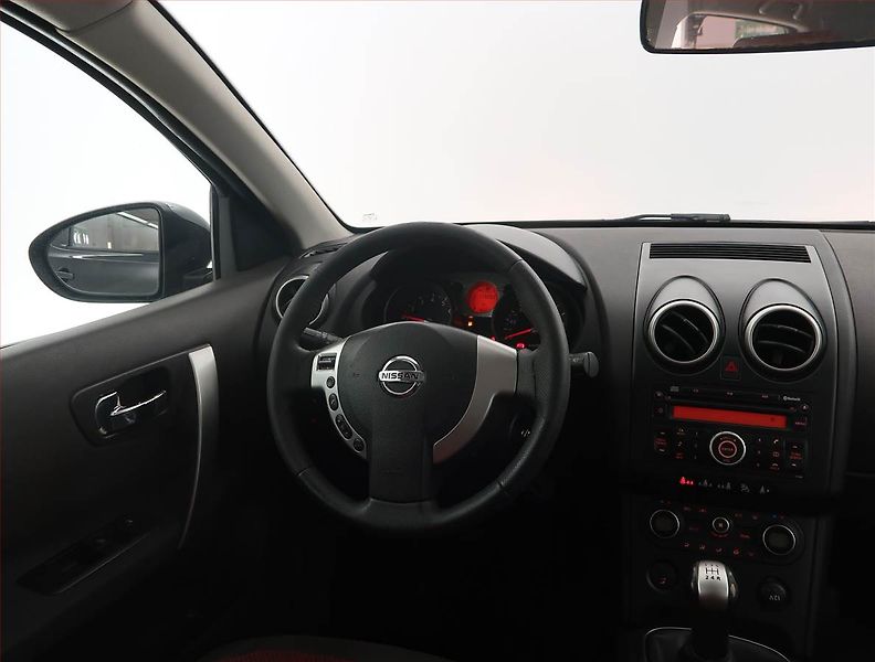 Nissan Qashqai (2008) 1.6, ČR,1.maj, Tempomat - fotka 7 z 17