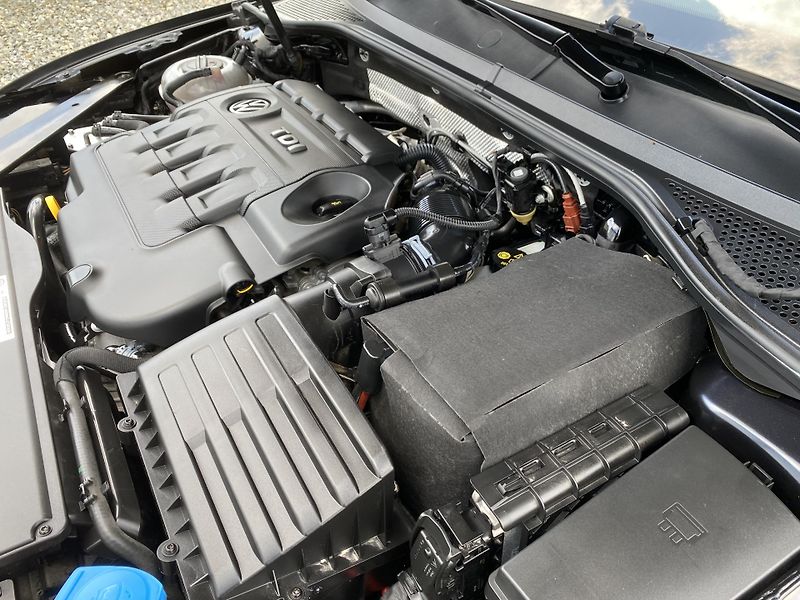 Volkswagen Passat 2.0TDi 150PS DSG 113000TKM!!!! - fotka 81 z 152