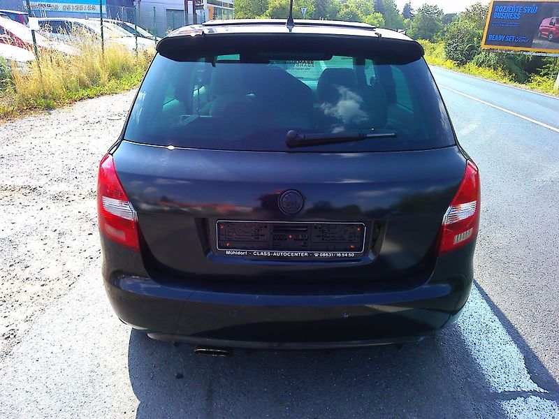 Škoda Fabia (2008) 1.9 TDi, 77 kW, kabriolet - fotka 4 z 34