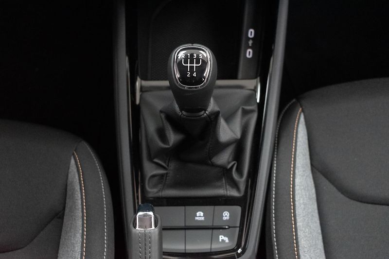 Škoda Kamiq 1.0 TSI BLACK DOTS*ZÁRUKA*DPH - fotka 22 z 36