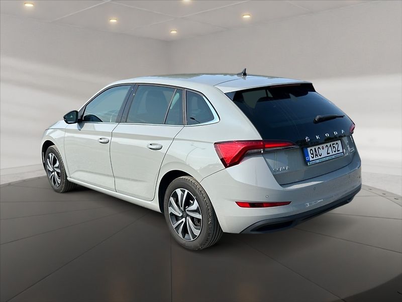 Škoda Scala 1,0 TSI 81 Style - fotka 4 z 11