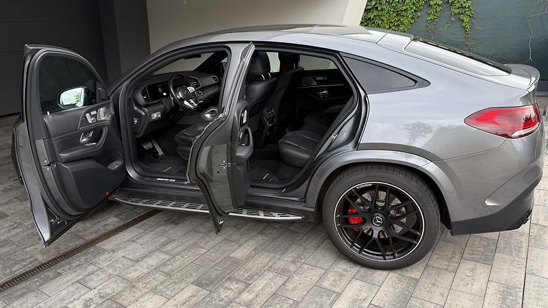 Mercedes-Benz GLE (2022) AMG GLE 53 4 MATIC+ COUPE - fotka 8 z 29