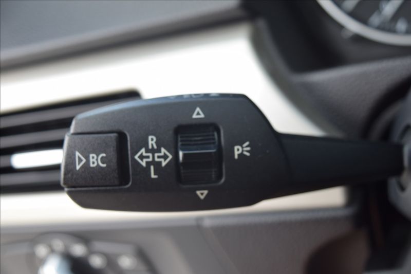 BMW Řada 3 2,0 i 105KW PO SERVISE TOP! - fotka 34 z 48
