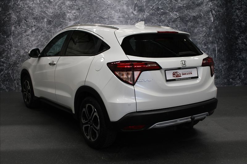 Honda HR-V 1,6 i-DTEC PANORAMA 1.majitel - fotka 3 z 32