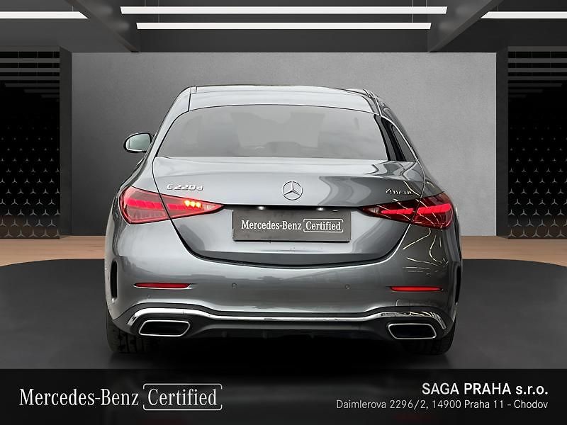 Mercedes-Benz Třídy C C-Třída 220 d 4MATIC AMG Editi - fotka 5 z 21