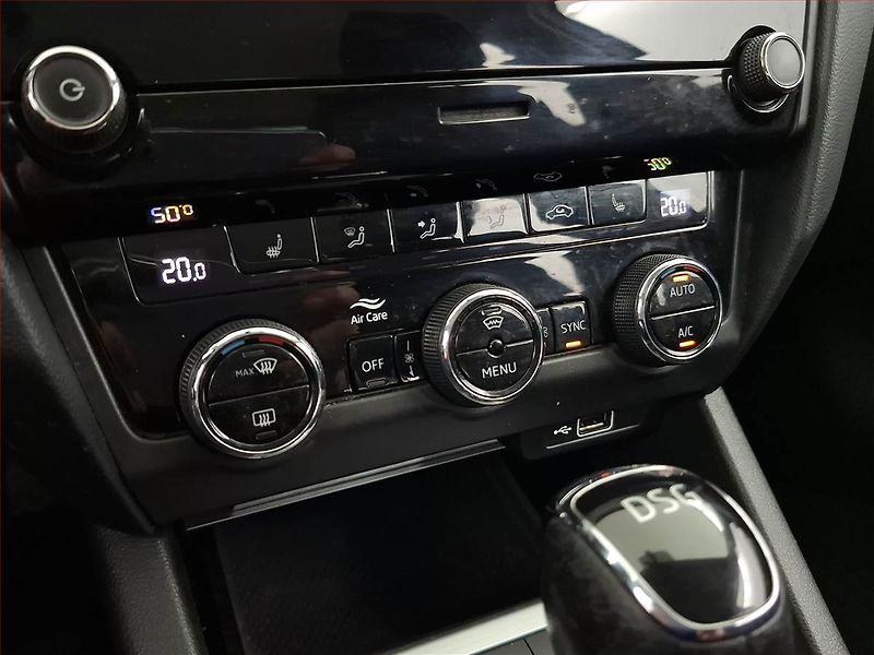 Škoda Octavia (2018) Ambition Plus 1.5 TSI, Automat - fotka 15 z 17