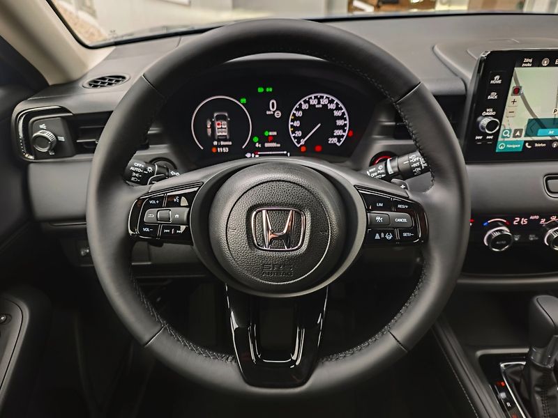 Honda HR-V (2026) 1.5 eHEV Elegance MR27 SKLADEM - fotka 13 z 24