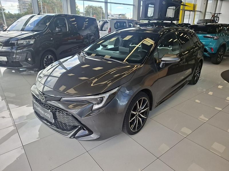 Toyota Corolla 2.0HEV 112KW GR Sport 2024 - fotka 1 z 13