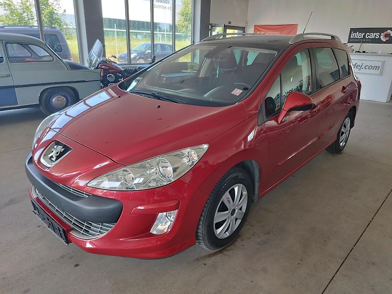 Peugeot 308 (2010) 1,6HDI,80KW,7MÍST,PANOR,SER.KN - fotka 4 z 31
