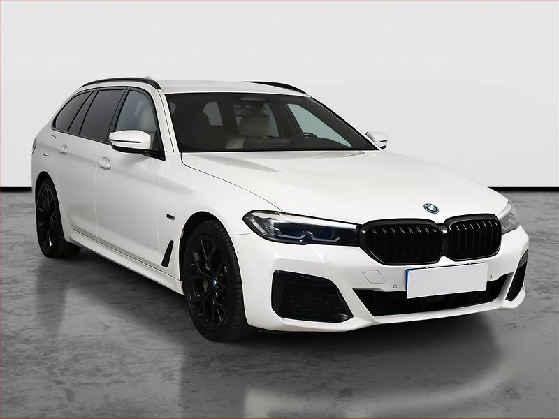 BMW Řada 5 (2022) M Sport 530e - fotografie inzerátu