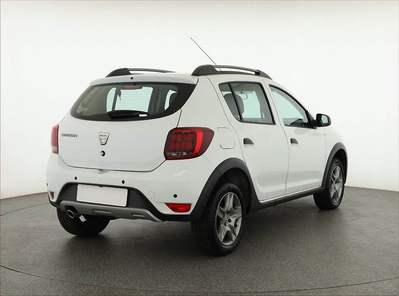Dacia Sandero (2019) 0.9 TCe, Serv.kniha, Navi - fotka 5 z 13