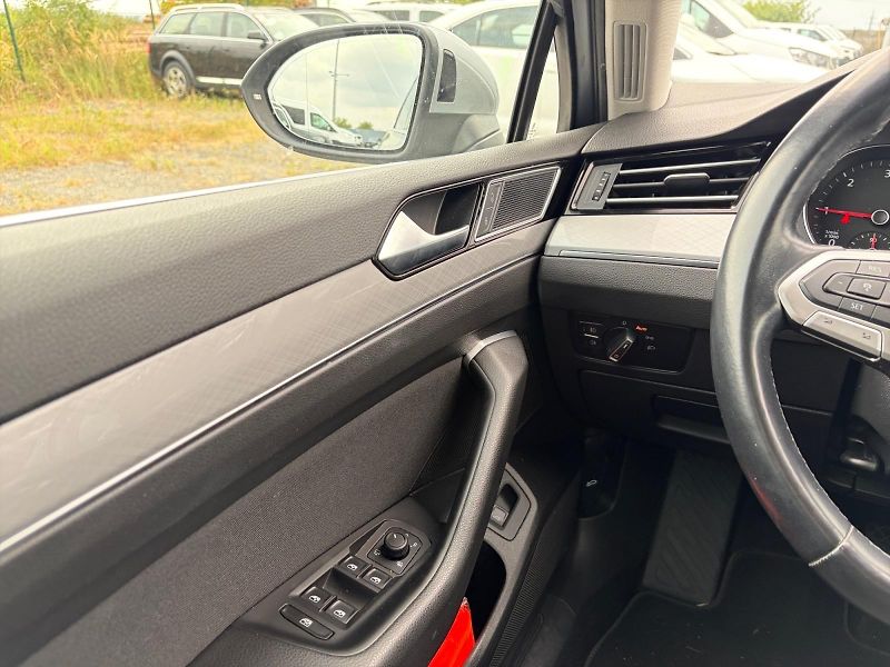 Volkswagen Passat (2021) BUSINESS 2.0TDI 110kW DSG CZ - fotka 11 z 11