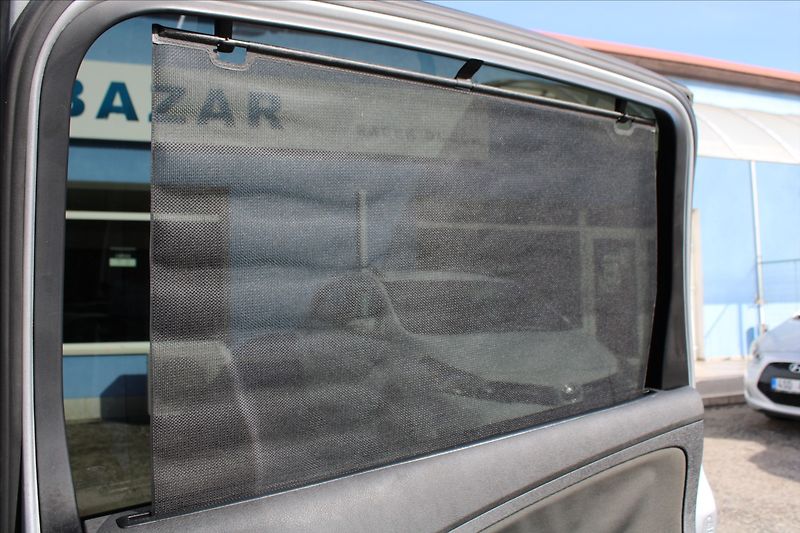 Ford S-MAX 2,0 TDCi  TAŽNÉ - fotka 20 z 23