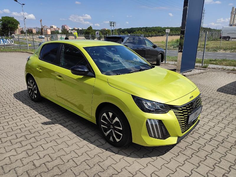 Peugeot 208 (2026) 1.2 100K MAN6 BUSINESS NAVI - fotka 8 z 29
