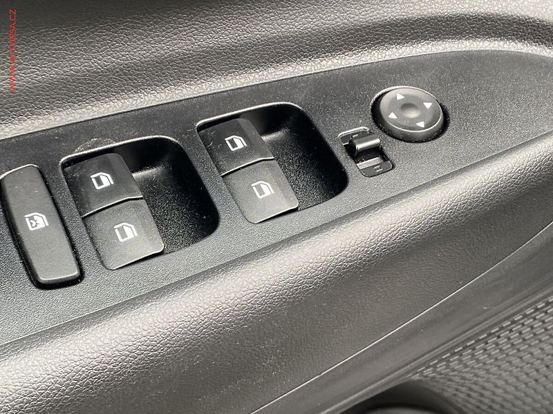Hyundai i20 (2023) 1.0 T-GDi, 1.maj,ČR, Smart - fotka 11 z 21