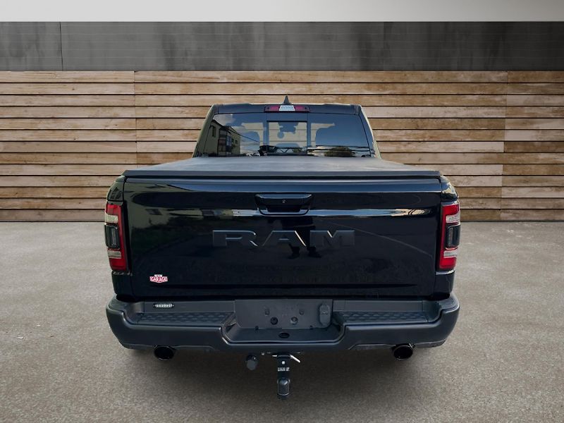 Dodge RAM (2020) +HEMI+REBEL+LIFT+PO SERVISE+ - fotka 4 z 23