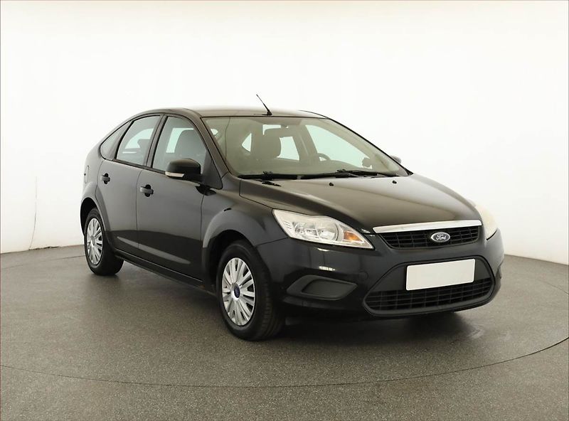 Ford Focus (2010) 1.6 16V, nová STK, udržované - fotografie inzerátu