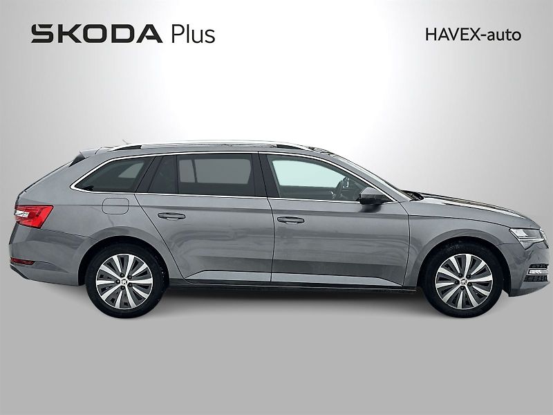 Škoda Superb (2023) Combi 2.0 TDI DSG Style + - fotka 3 z 28