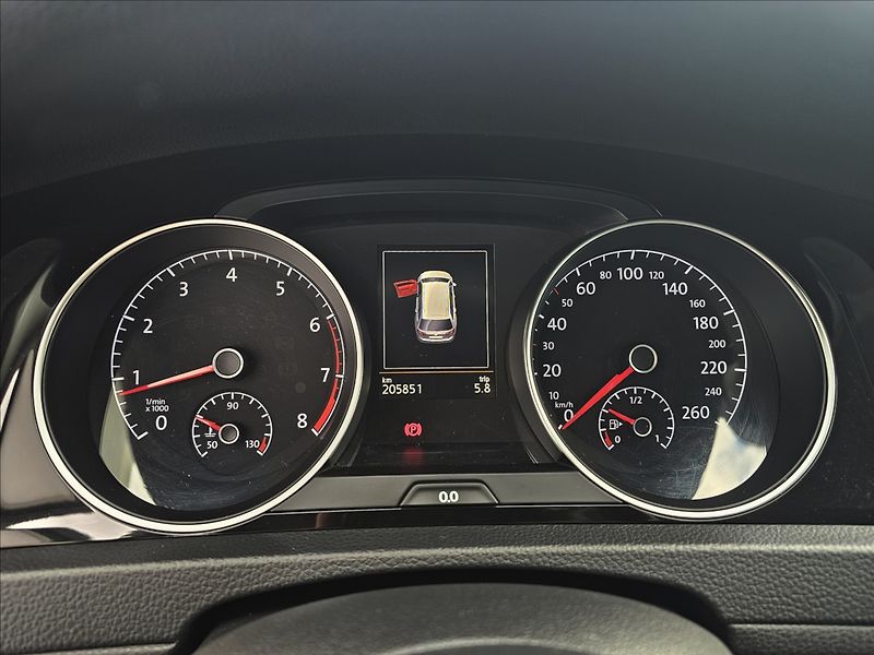 Volkswagen Golf VII 1,4TSi 92KW CUP NAVI - fotka 15 z 46