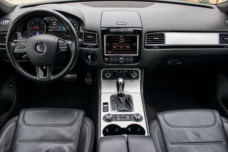 Volkswagen Touareg - fotka 17 z 17