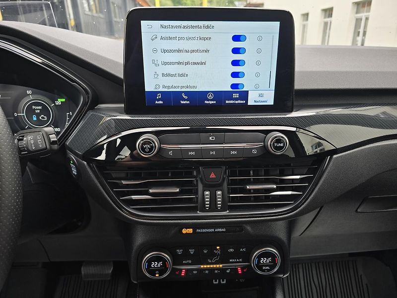 Ford Kuga 140kW 4x4 AWD ST-LINE -DPH - fotka 23 z 43