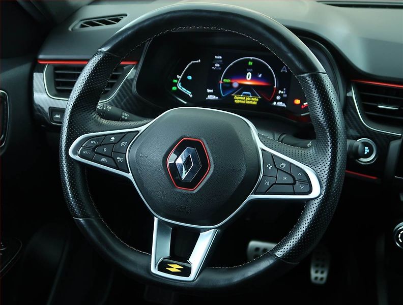 Renault Arkana (2022) R.S.Line E-Tech - fotka 17 z 21