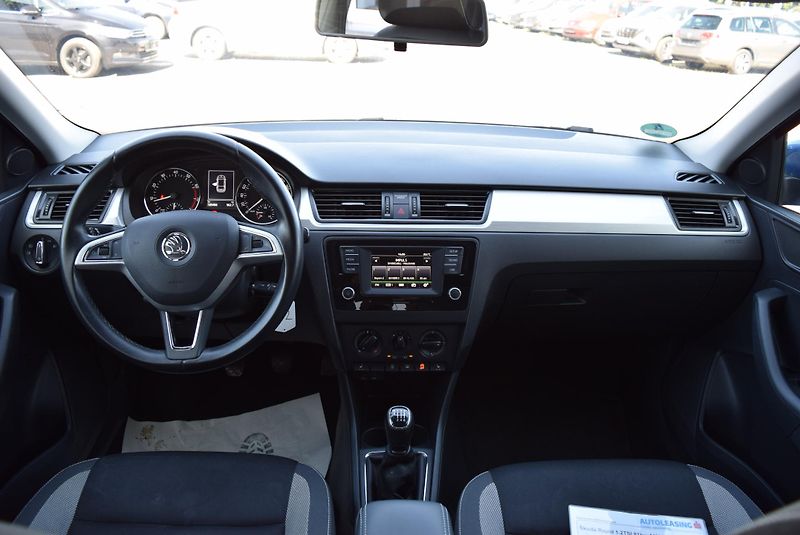Škoda Rapid (2017) 1.2TSI 81kw AMBITION OPS AC - fotka 17 z 41