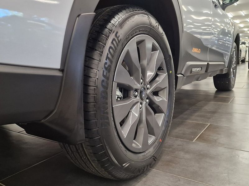 Subaru Outback (2025) 2.5 COMFORT/LIMITED 4WILD 2025 - fotka 15 z 57