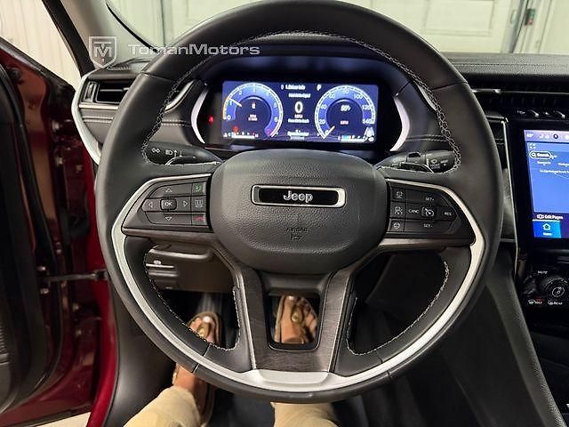 Jeep Grand Cherokee (2023) Limited 3.6 V6, 300Hp, 2023 - fotka 28 z 30