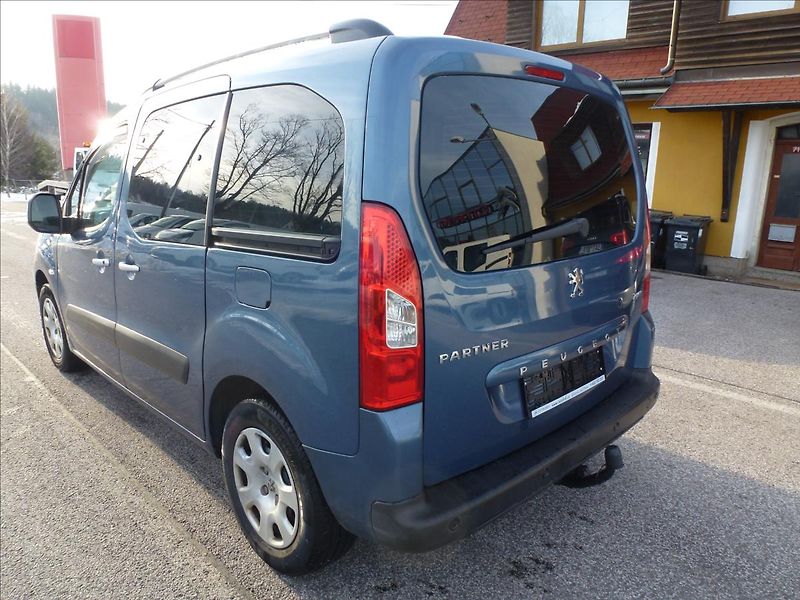 Peugeot Partner Tepee 1,6 TeePee HDI 92 k Active - fotka 10 z 44
